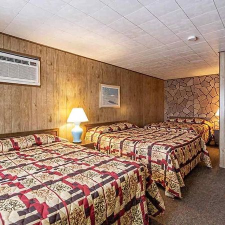 Motel Ely מראה חיצוני תמונה