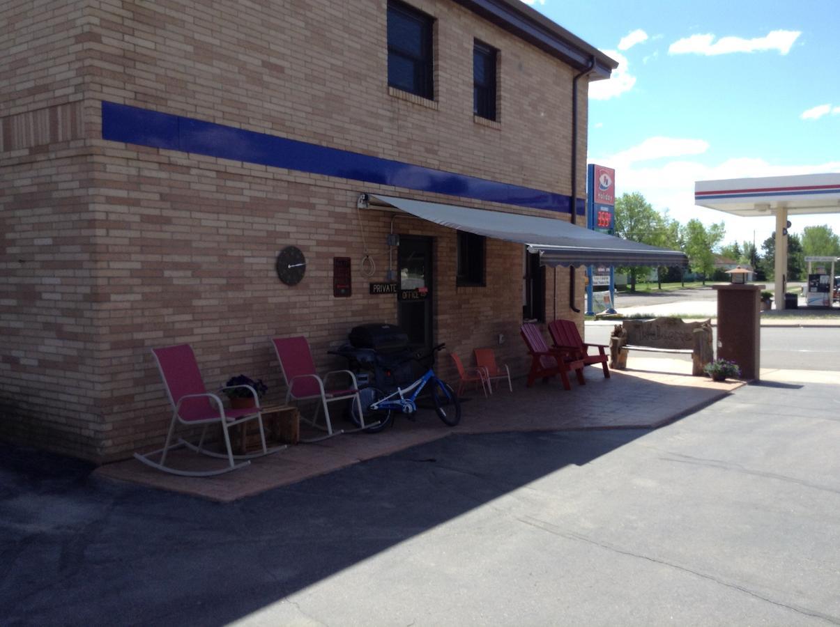 Motel Ely מראה חיצוני תמונה